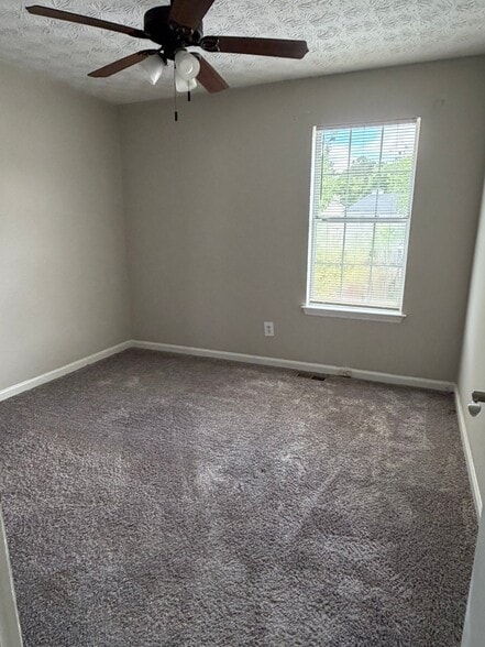 Building Photo - 3690 Stephanie Ct