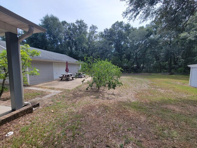 Building Photo - 4707 Nichols Creek Rd