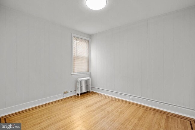 Building Photo - 87 E Butler Ave