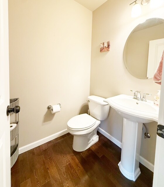 Building Photo - 2698 NE Noll Valley Loop