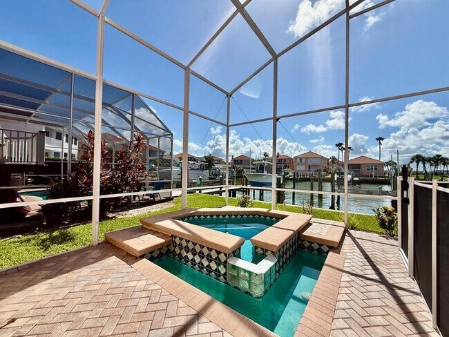 Building Photo - 1605 Sand Key Estates Ct