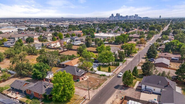 Building Photo - 5350 Tejon St