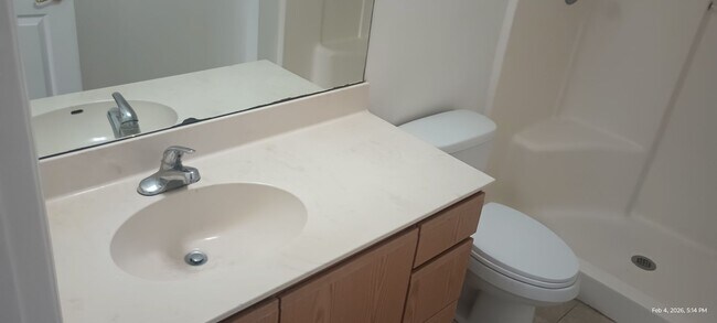 Building Photo - 2 bedroom condo in Holly Hill with covered parking