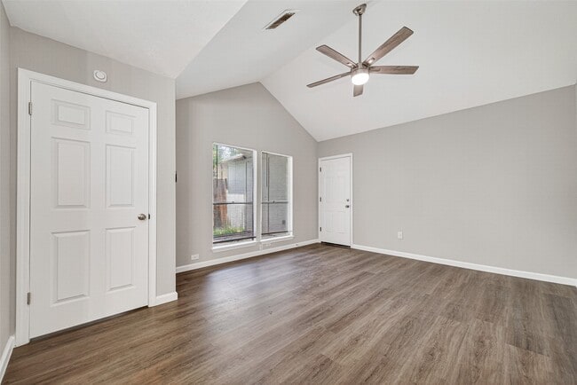 Building Photo - 12227 W Village Dr