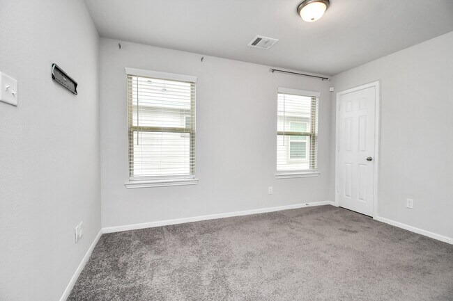 Building Photo - 13426 Merryville Harrogate Ln