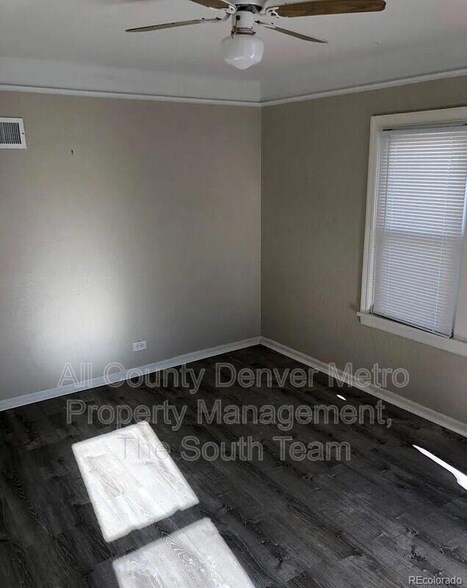 Building Photo - 3700 S Lincoln St