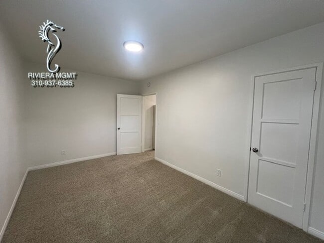 Building Photo - 3 BEd 1.75 Bath House in South Redondo Beach.