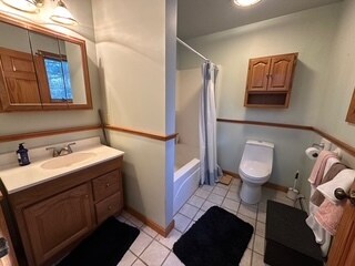 Building Photo - 42 Lord Rd