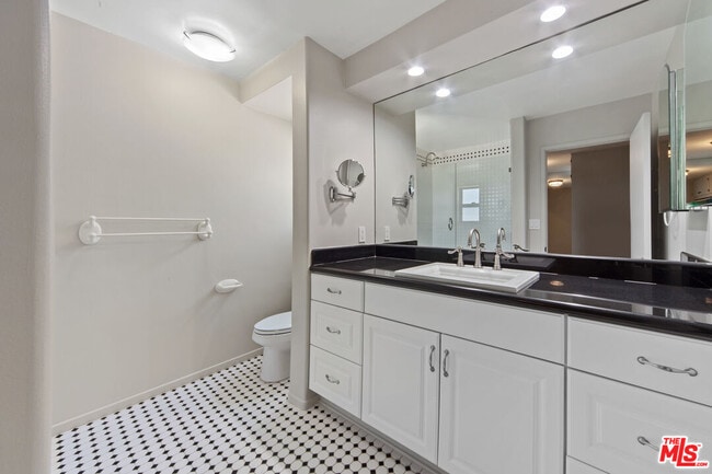 Building Photo - 25218 Malibu Rd