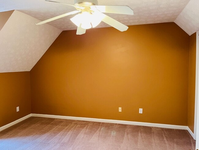 Building Photo - Beautiful 3 bedroom, 2 bathroom home located in Grantville! Must see!