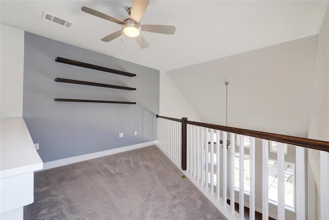 Building Photo - 12606 Red Sparrow St