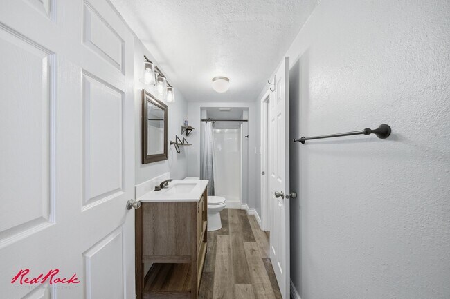 Building Photo - Lovely 4 Bedroom Home in Santa Clara