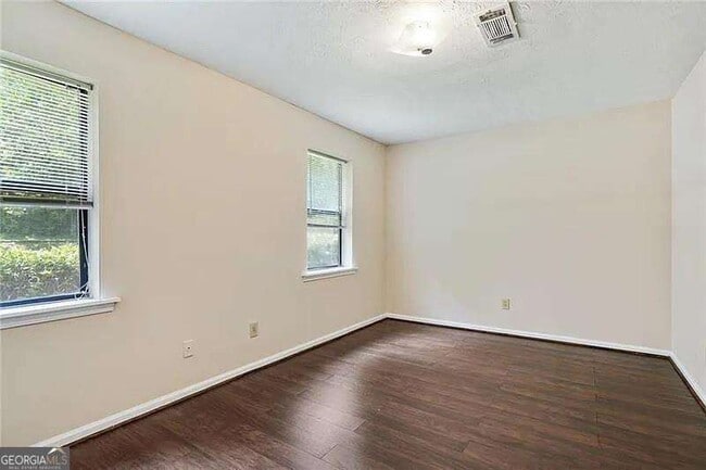 Building Photo - 76 Sandalwood Cir