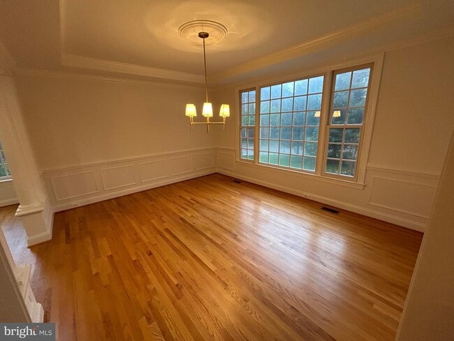 Building Photo - 4801 26TH St N