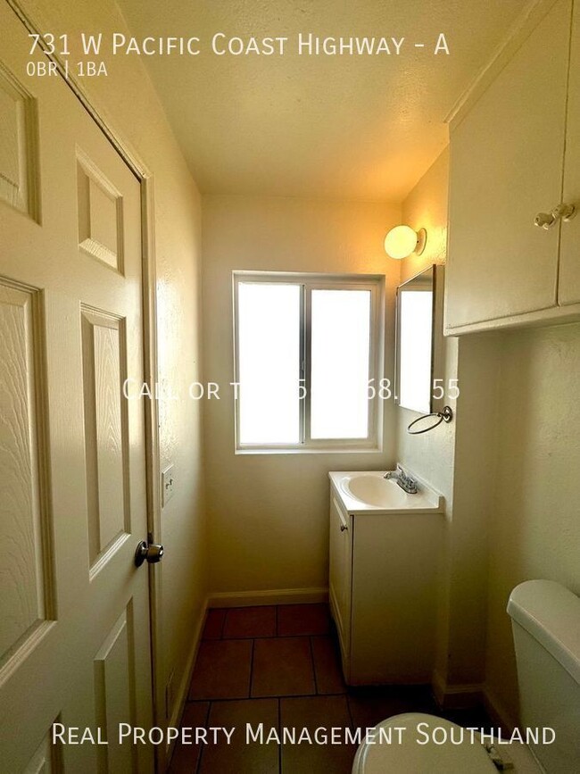 Building Photo - Beautifully Renovated Studio Apartment for...