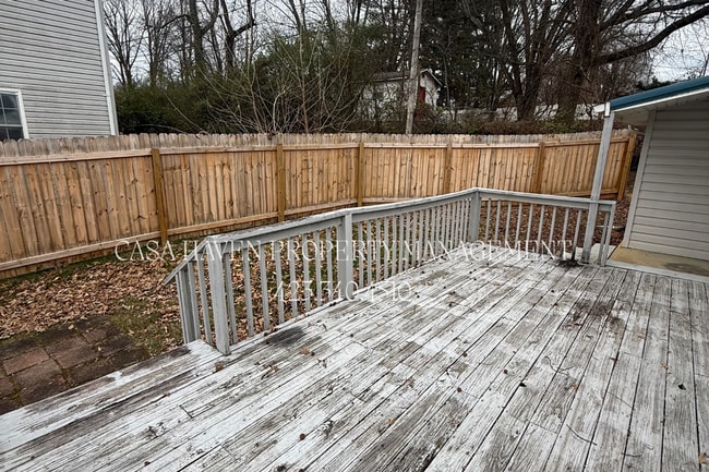 Building Photo - 1510 Linden St