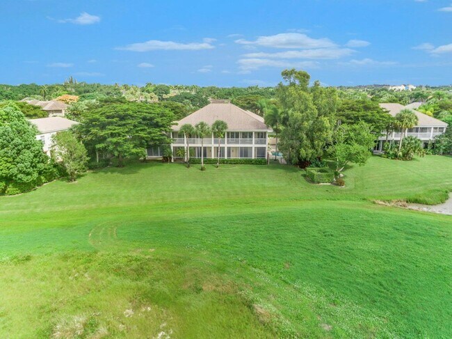 Building Photo - 11839 Pebblewood Dr