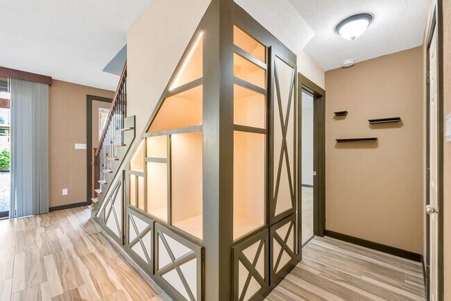 Building Photo - 18 N Star Ridge Cir