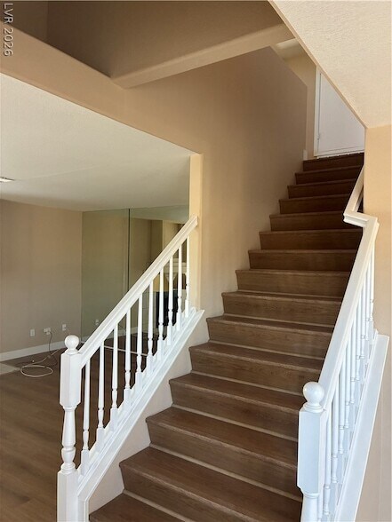 Building Photo - 8168 Autumn Star Ave