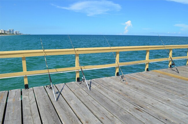 Building Photo - 5200 N Ocean Blvd