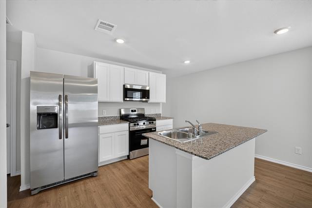 Building Photo - 3022 Serenity Ln
