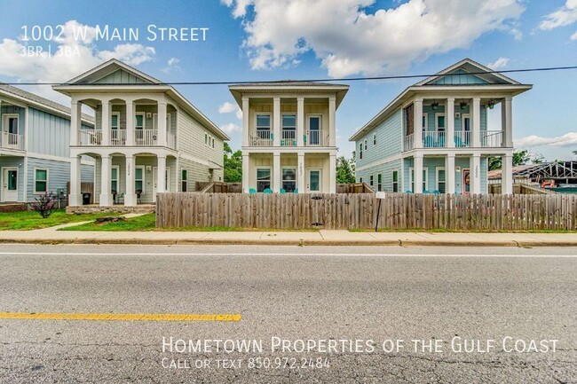 Building Photo - Downtown Pensacola Furnished Rental with T...