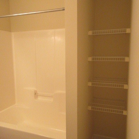 Building Photo - 312 Burley Dr