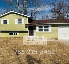 Building Photo - 4836 SW 28th St