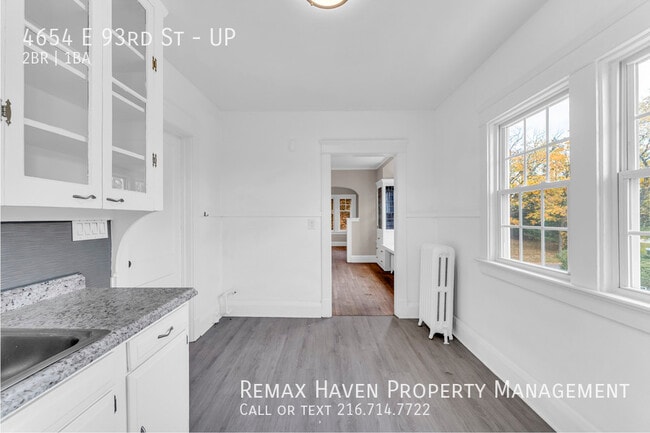 Building Photo - 4654 E 93rd St