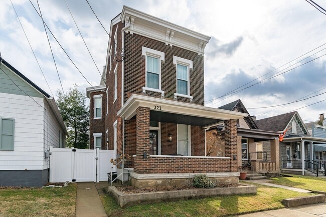 Building Photo - 222 Prospect St