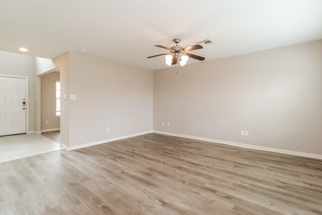 Building Photo - 13203 Alderfield Rd