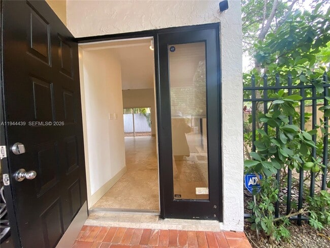 Building Photo - 3040 Shipping Ave