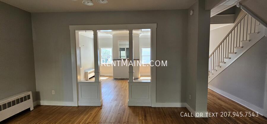 Building Photo - 206 Maine Ave