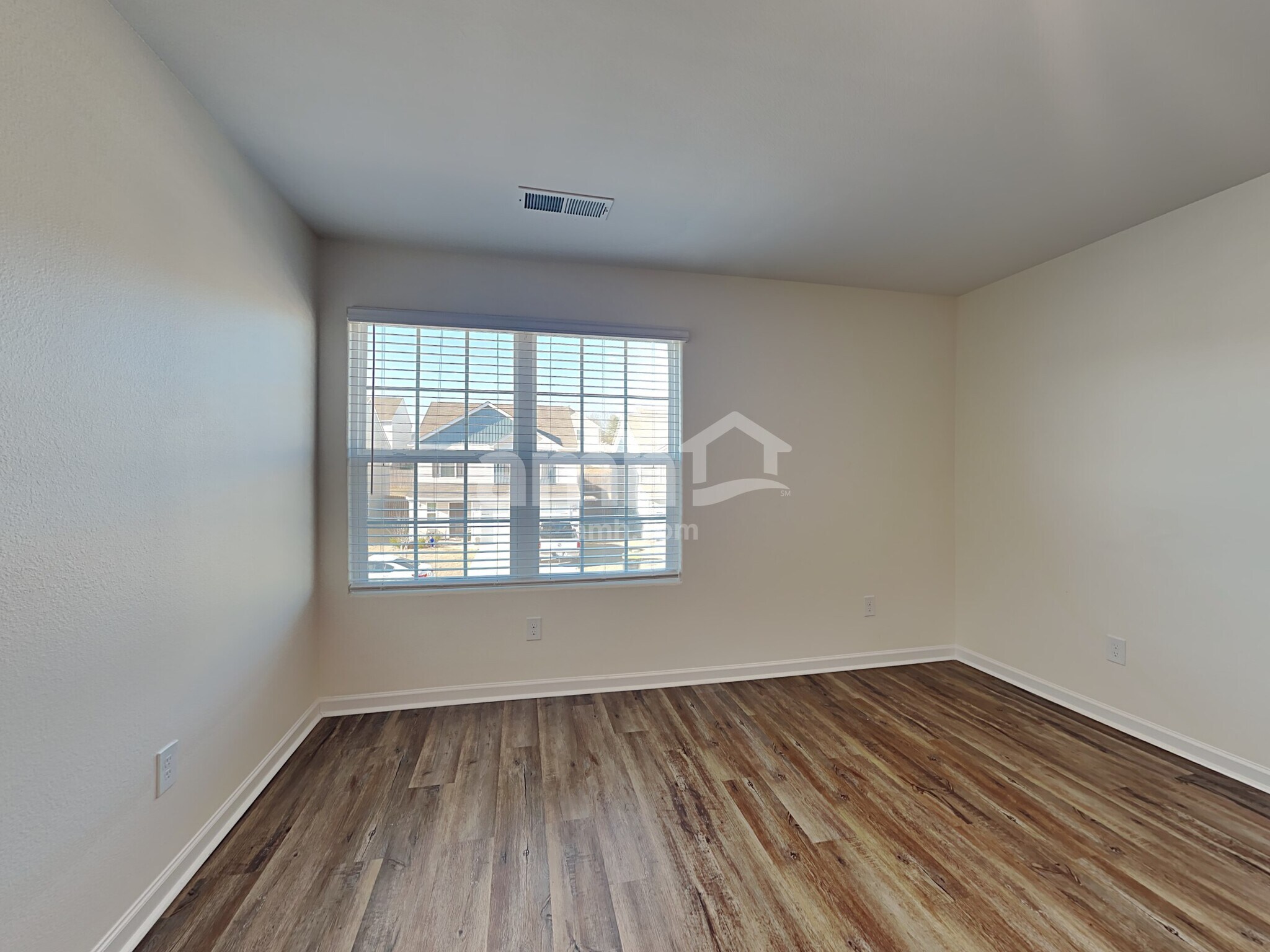Building Photo - 6060 Mason Tucker Dr