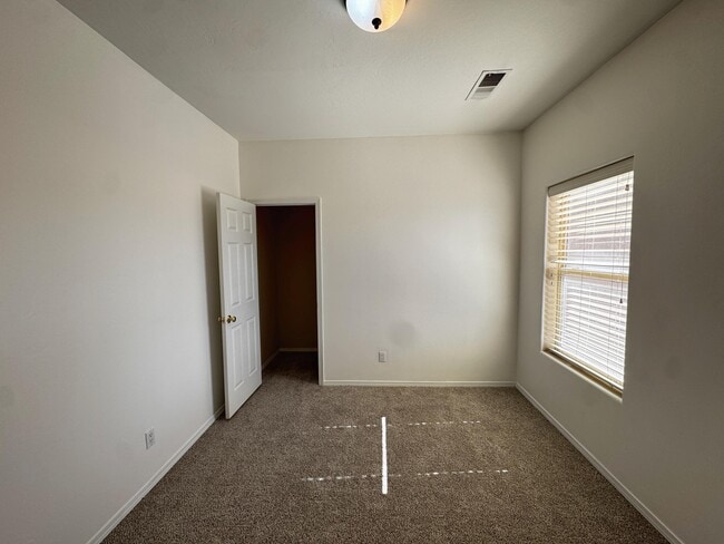 Building Photo - 4629 Spanish Sun Ave NE