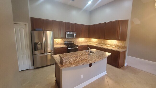 Primary Photo - 6138 Wakulla Springs Rd