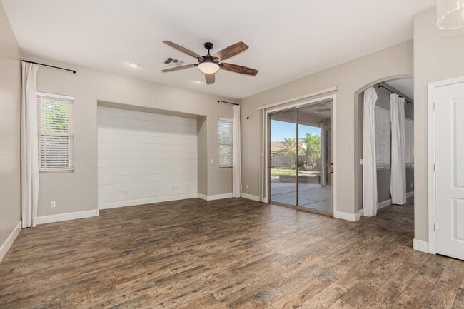 Building Photo - 4326 E Cloudburst Ct