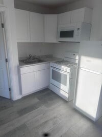 Building Photo - 49732 Washingtonia Ave