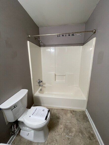 Building Photo - 1426 Maryland Ave