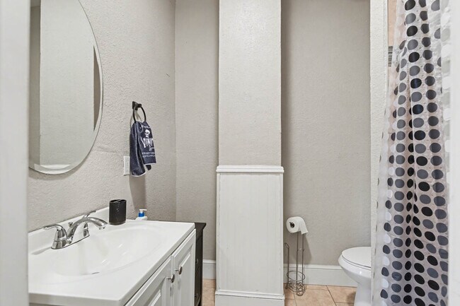 Building Photo - 2111 Atlanta Ave