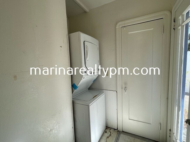 Building Photo - Coming Soon! Charming 3 bedroom, 2 bathroom home located in the Vista area near Vallejo High School