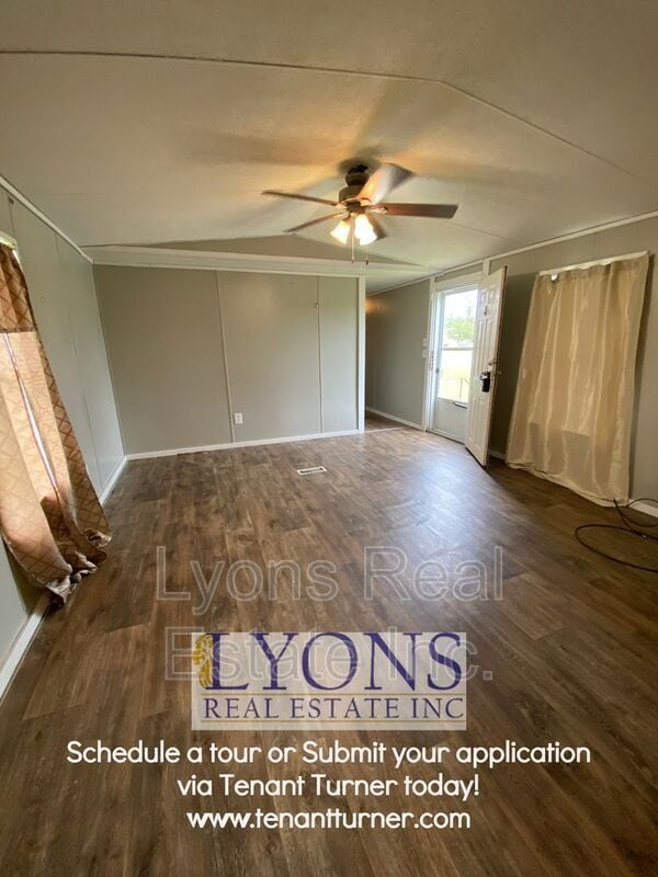 Building Photo - 701 Keystone Dr