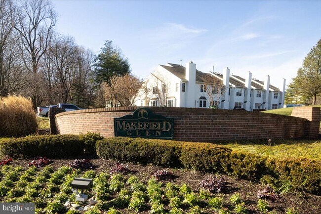 Building Photo - 8708 Spruce Mill Dr