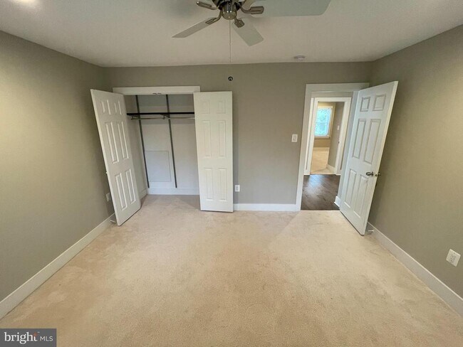 Building Photo - 3428 Reedy Dr