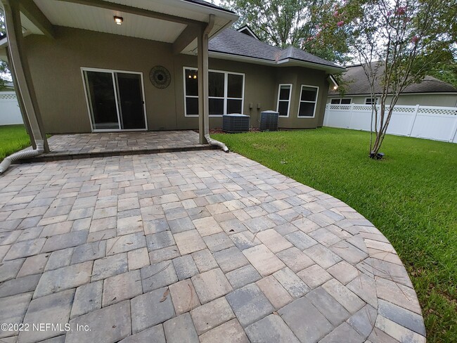 Building Photo - 228 Mahogany Bay Dr