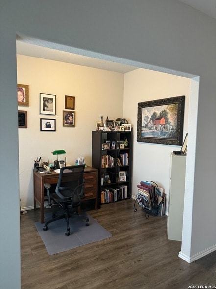 Building Photo - 9042 Halbert Falls