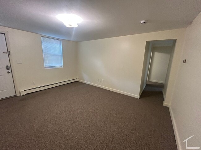 Building Photo - 46 Rumford Ave