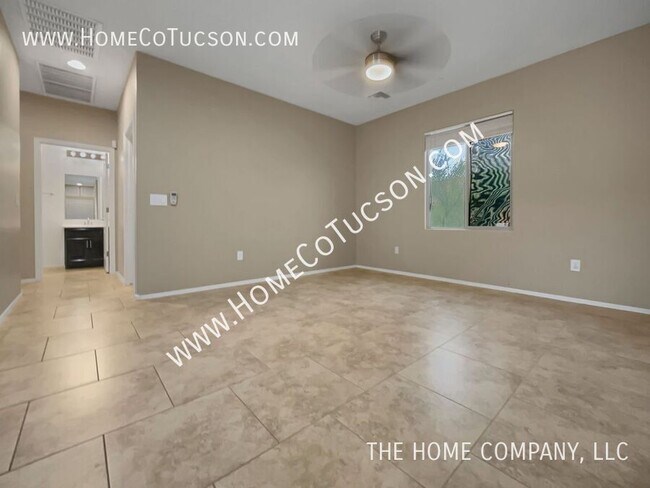 Building Photo - 11500 N Vista Ranch Pl