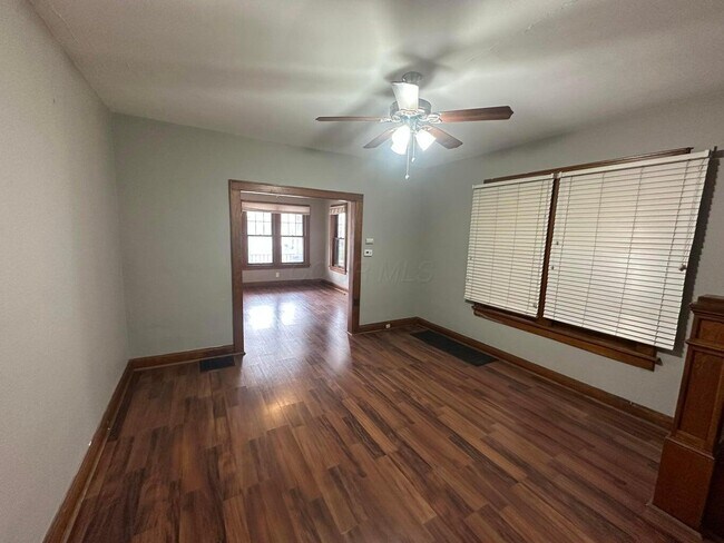 Building Photo - 890 E Livingston Ave