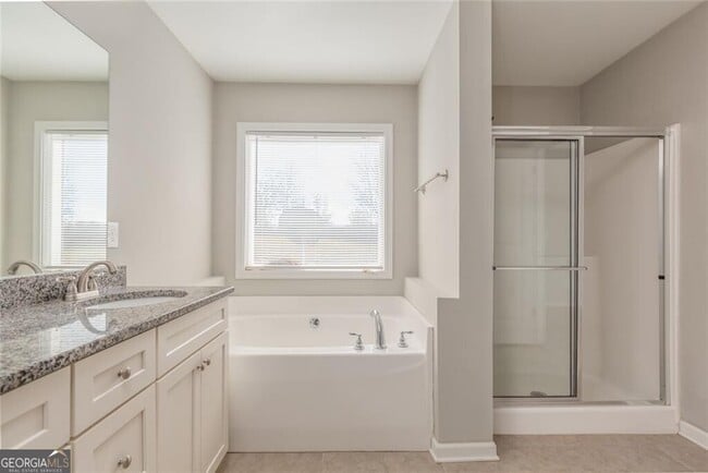 Building Photo - 82 Gray Field Ct